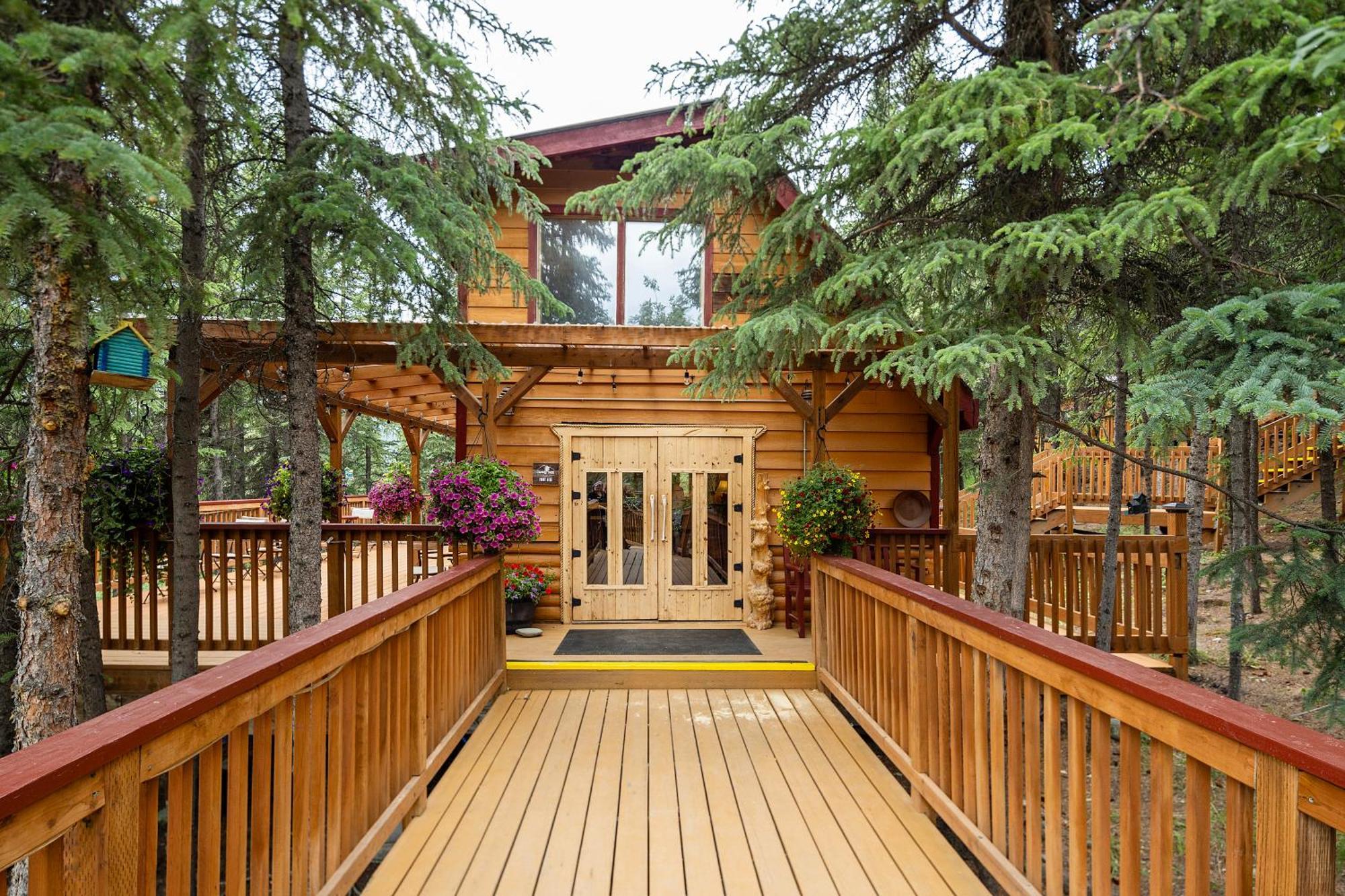 Denali Crow'S Nest Cabins Denali Park Экстерьер фото